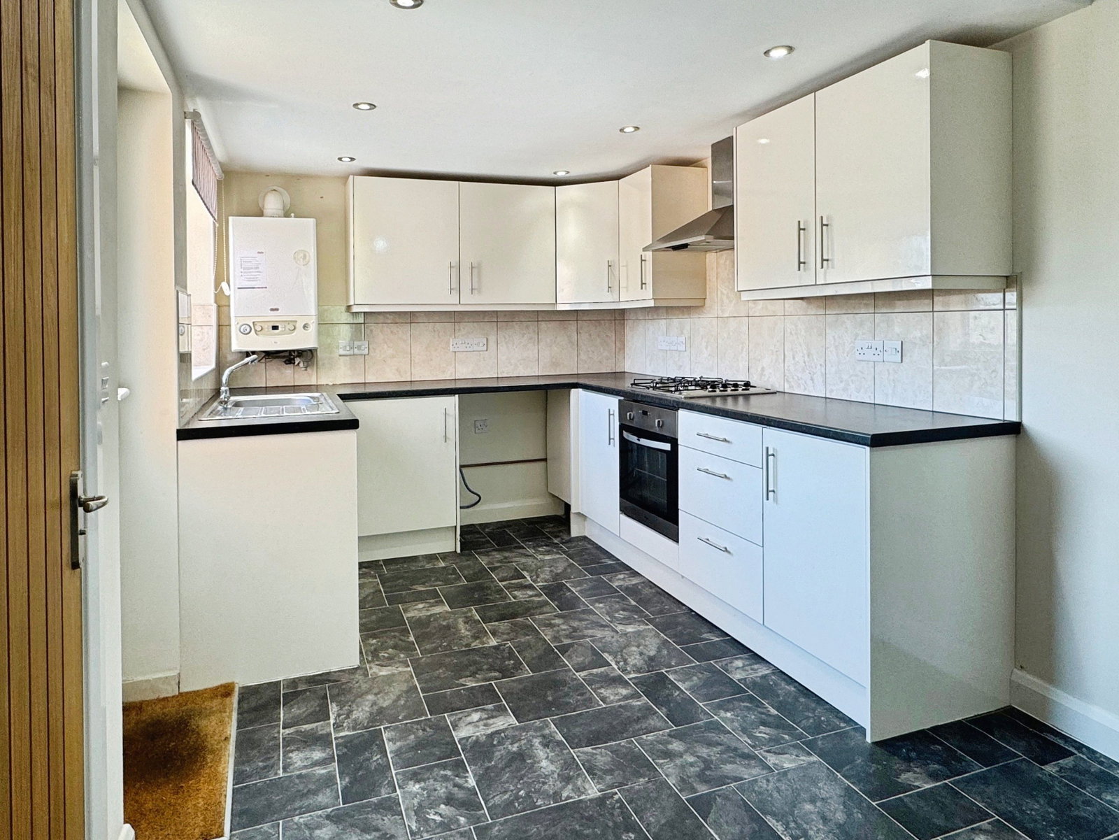 Semi Detached House in Loughborough