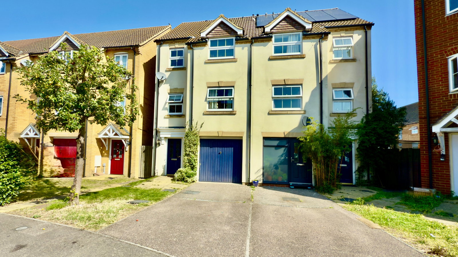 Semi Detached House in Sittingbourne