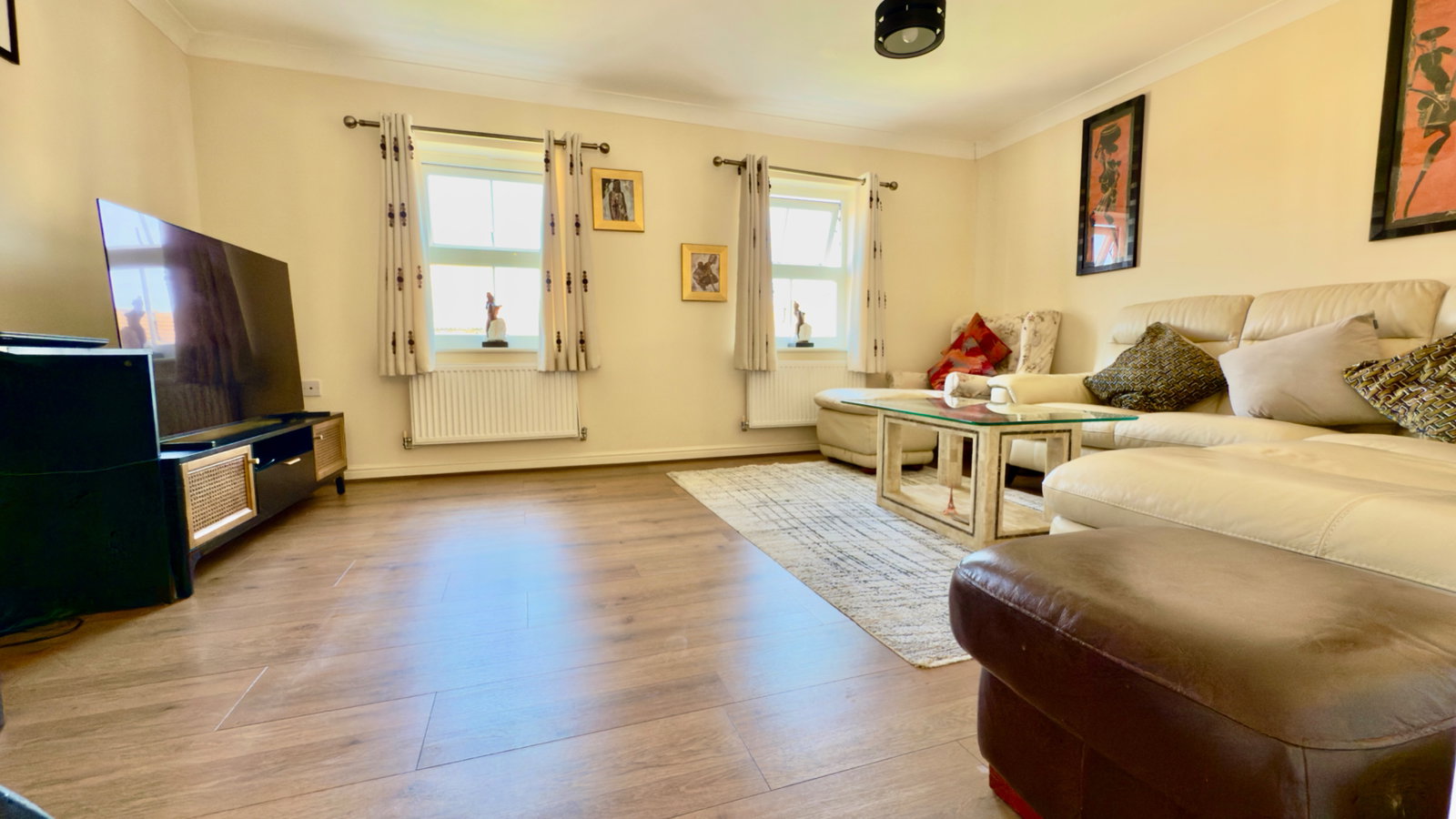 Semi Detached House in Sittingbourne