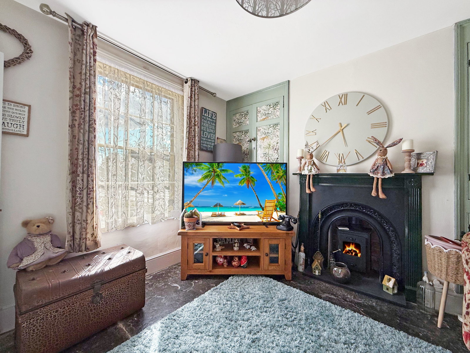Semi Detached House in Trowbridge