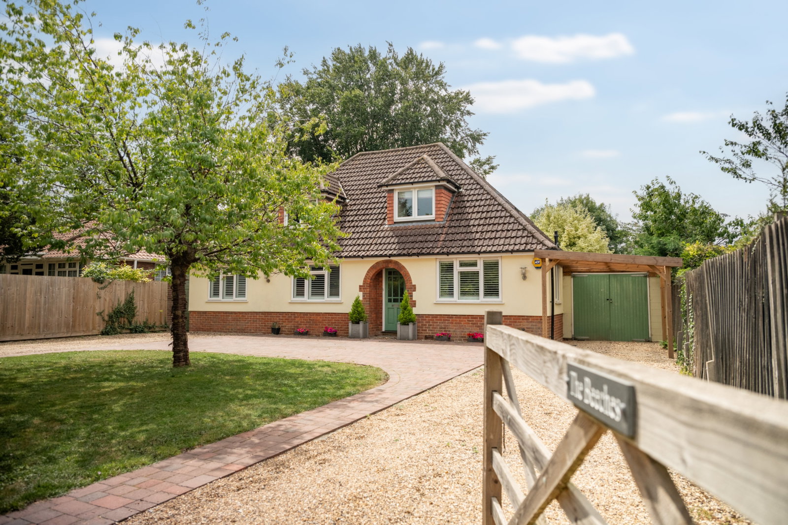 Detached House in Aylesbury
