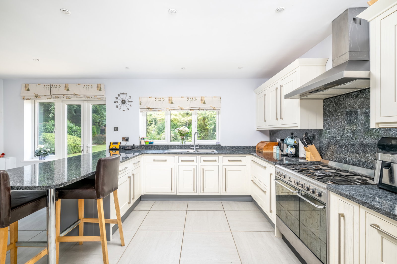 Detached House in Aylesbury