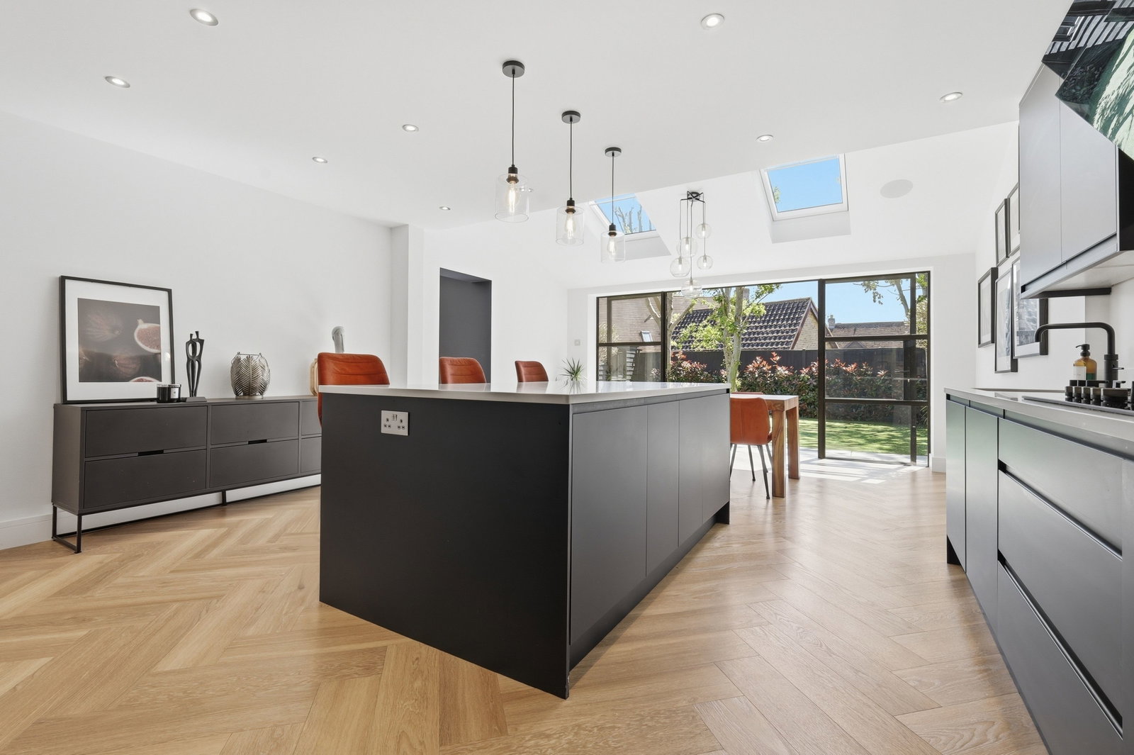 Detached House in Bishop's Stortford