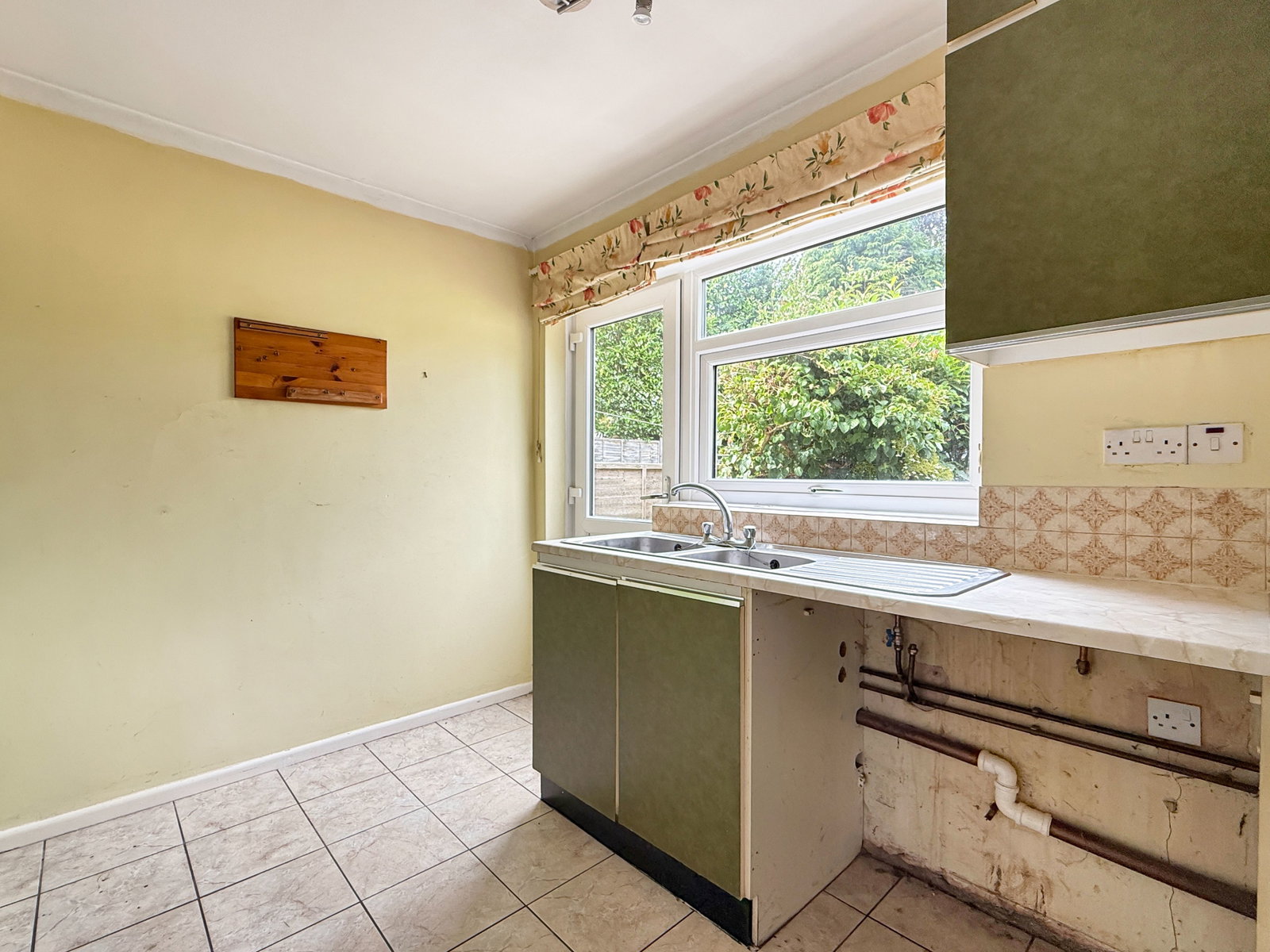 Link Detached House in Telford