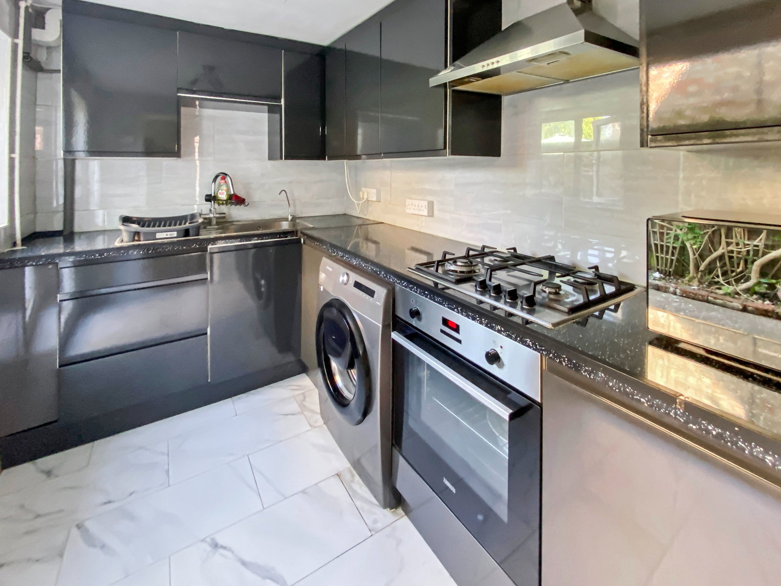 Terraced House in Ashford