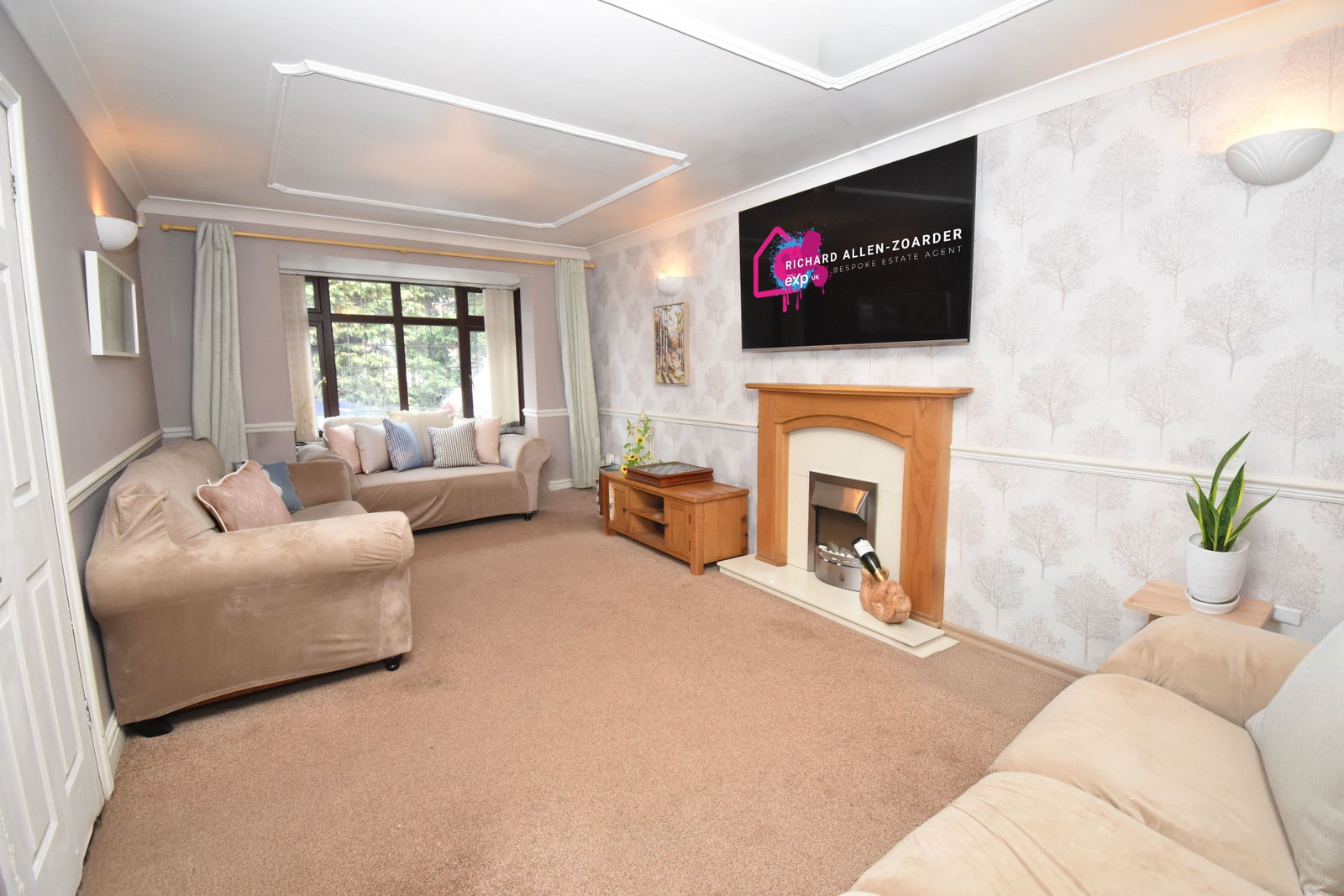 Detached House in Stourbridge