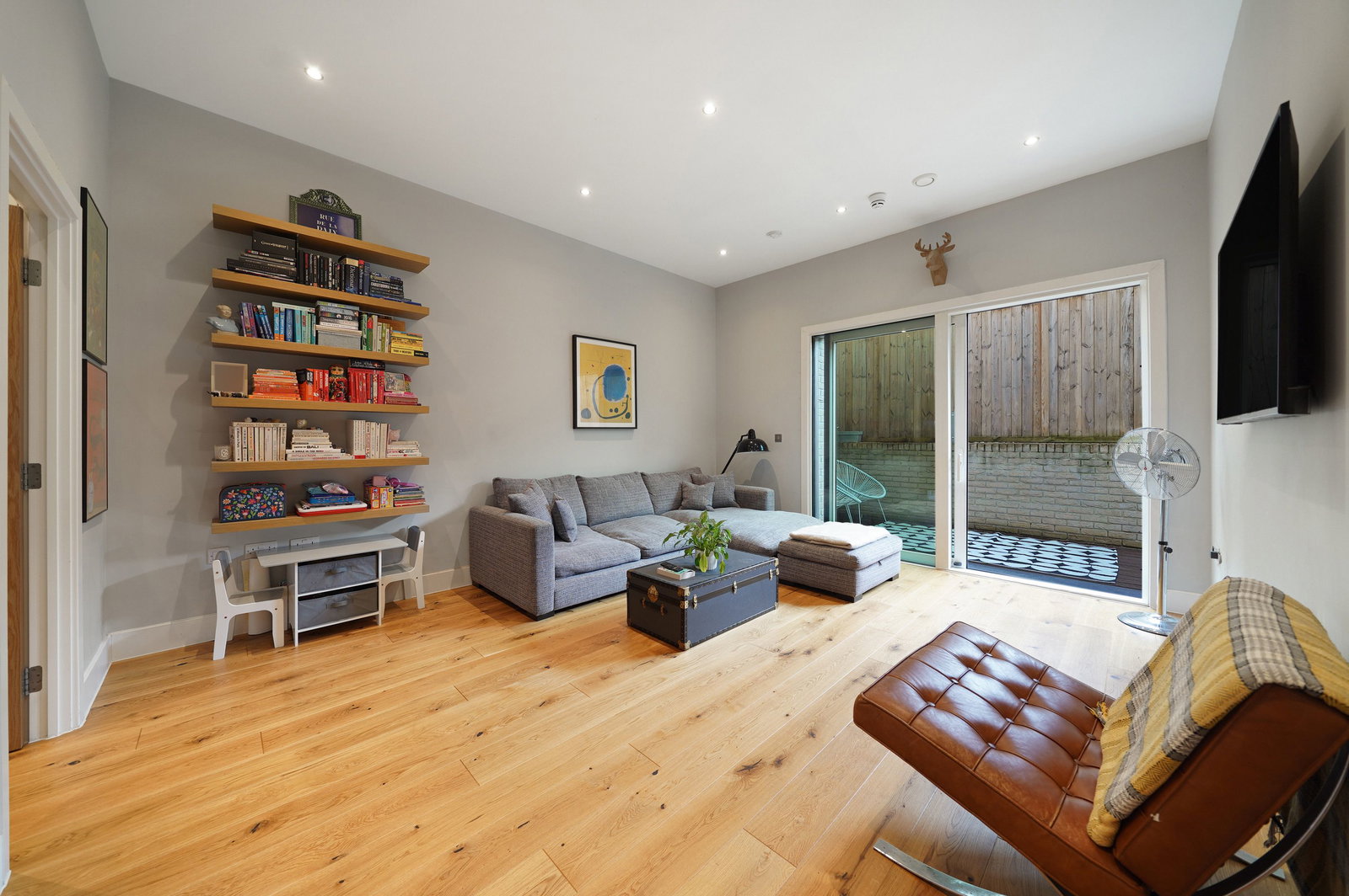Ground Floor Flat in London