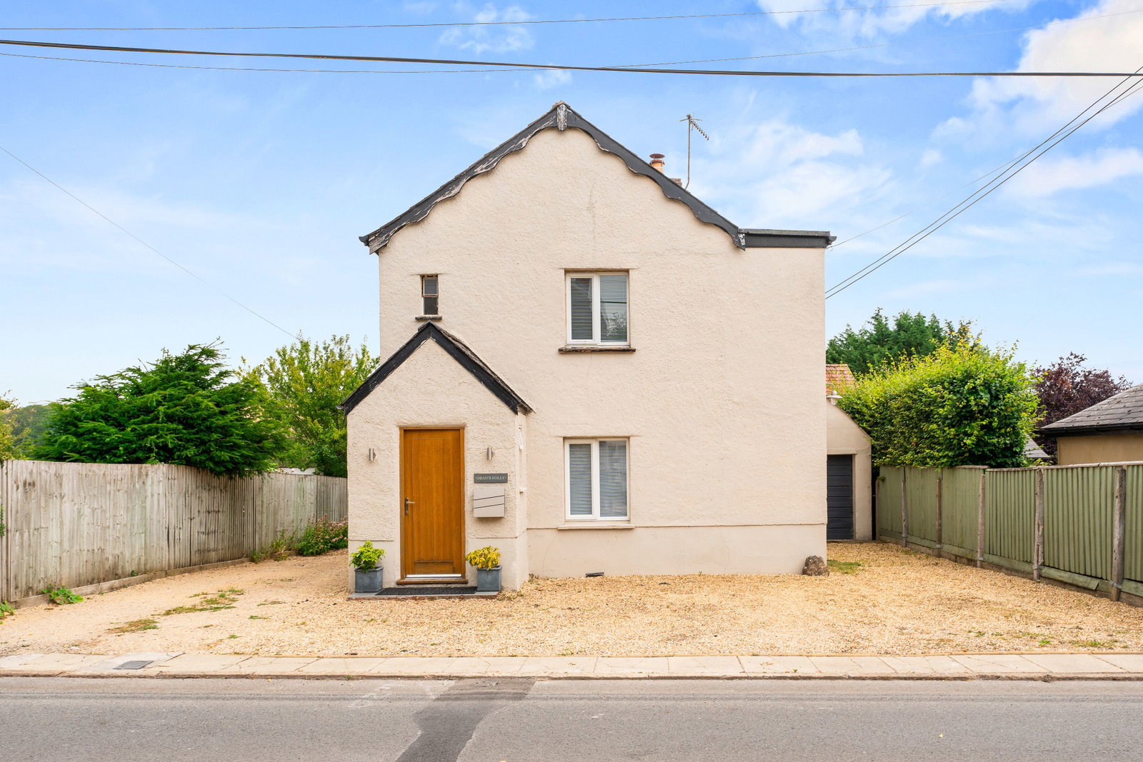 Detached House in Salisbury
