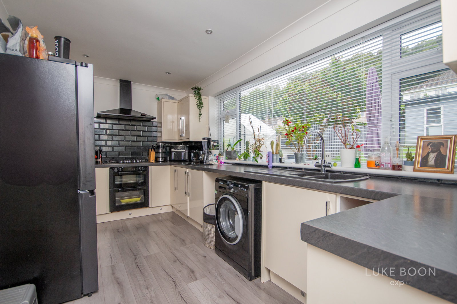 Semi Detached House for sale in City Of Plymouth, Merafield Drive, Plympton, PL7 1TR, 1554 m²