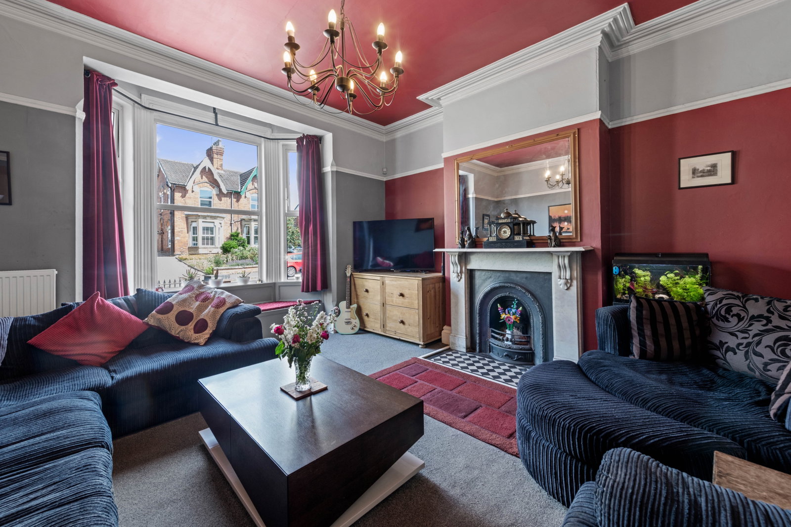 Semi Detached House in Grantham