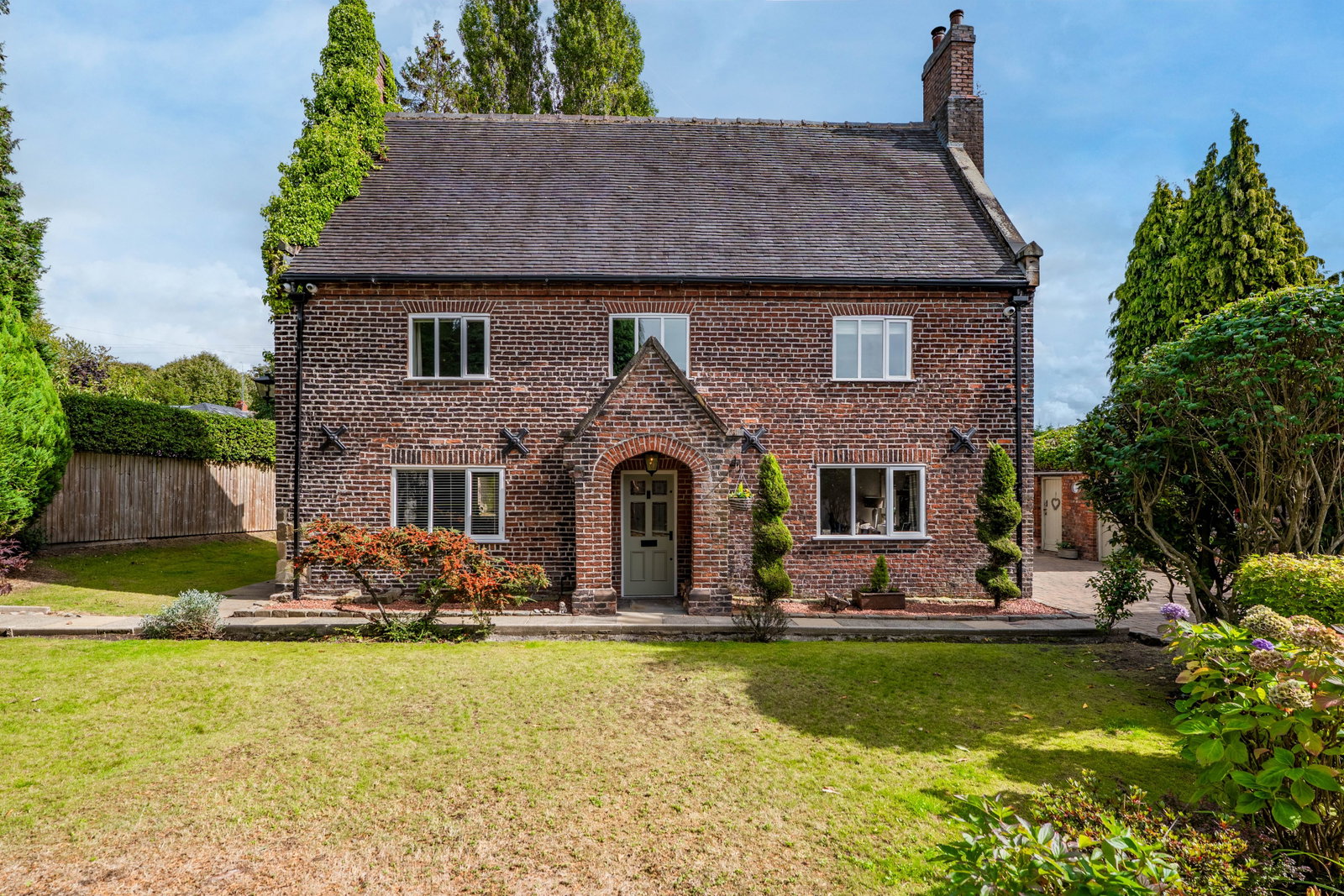 Detached House in Manchester