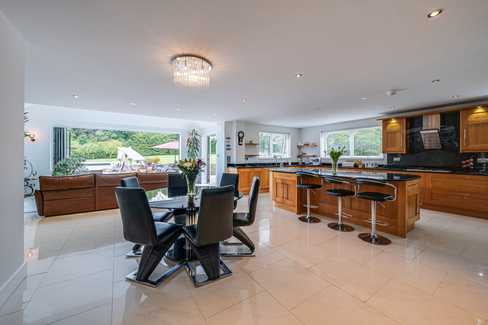 Detached House in East Grinstead