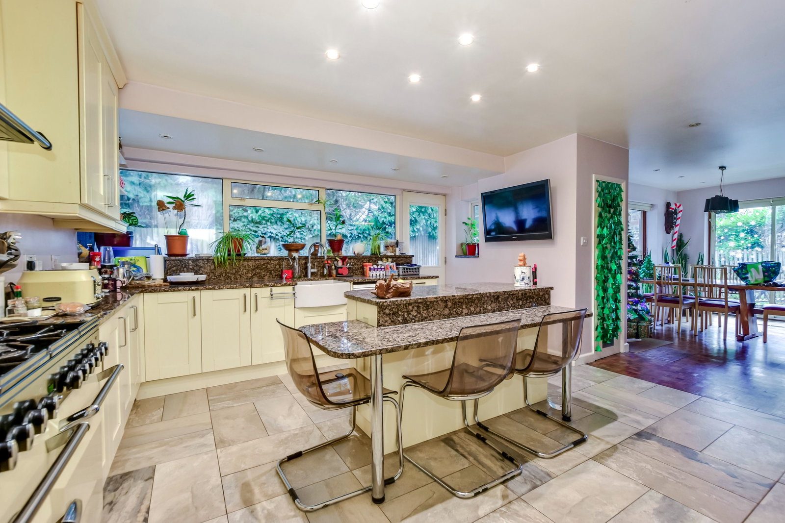 Detached House in Northwood