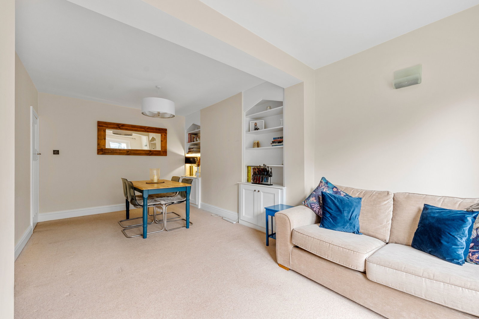 Semi Detached House in Caterham