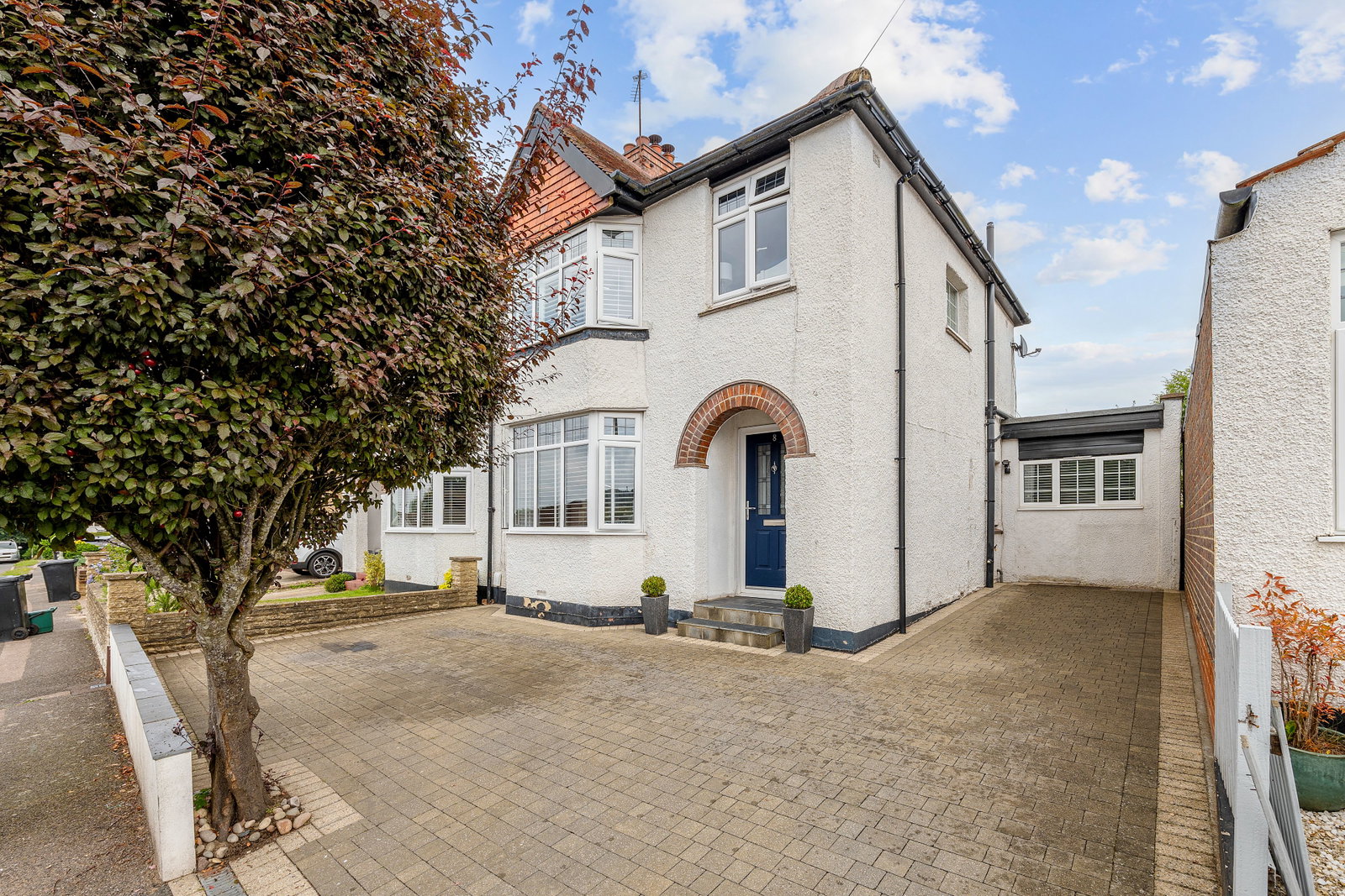 Semi Detached House in Caterham