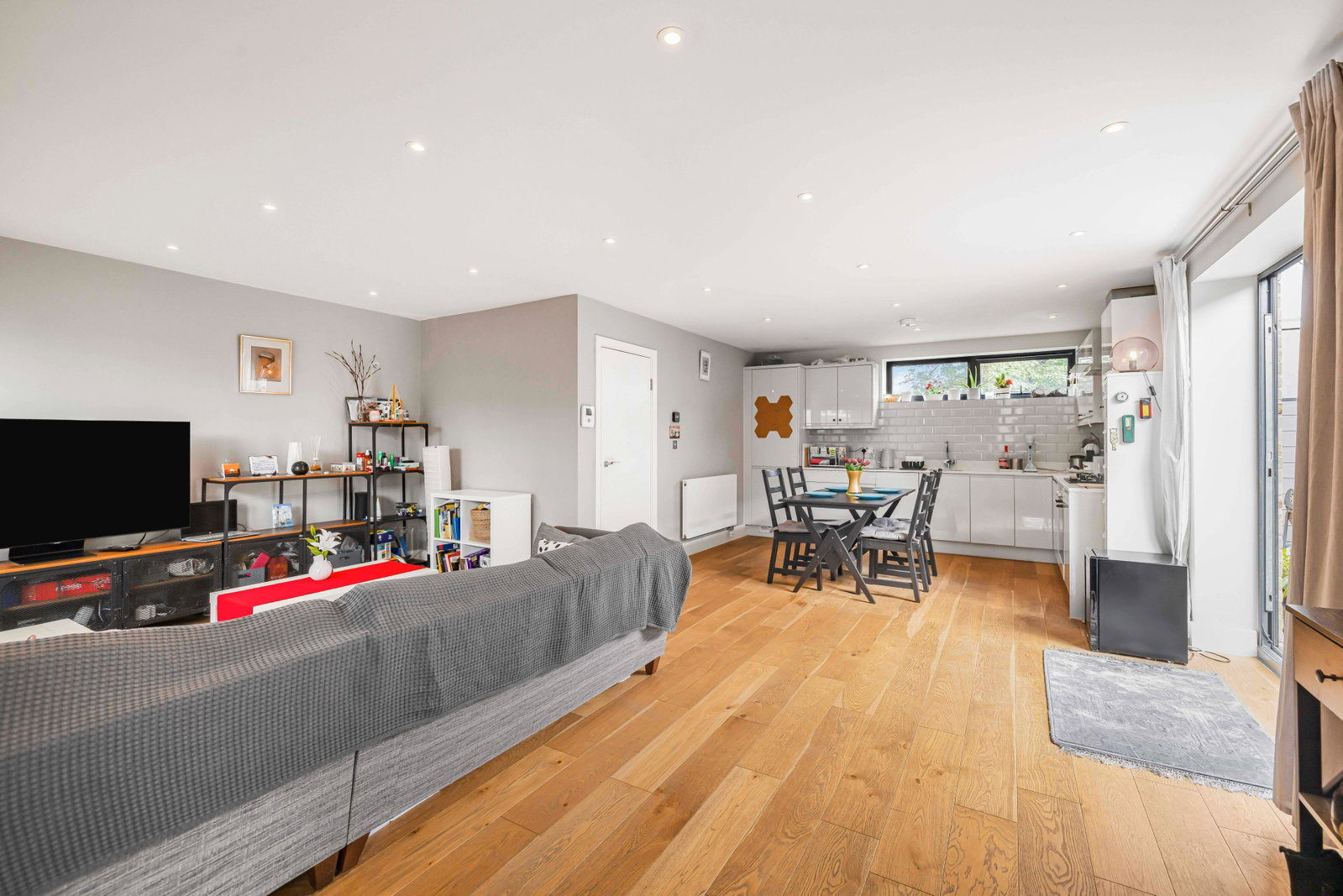 Semi Detached House in London