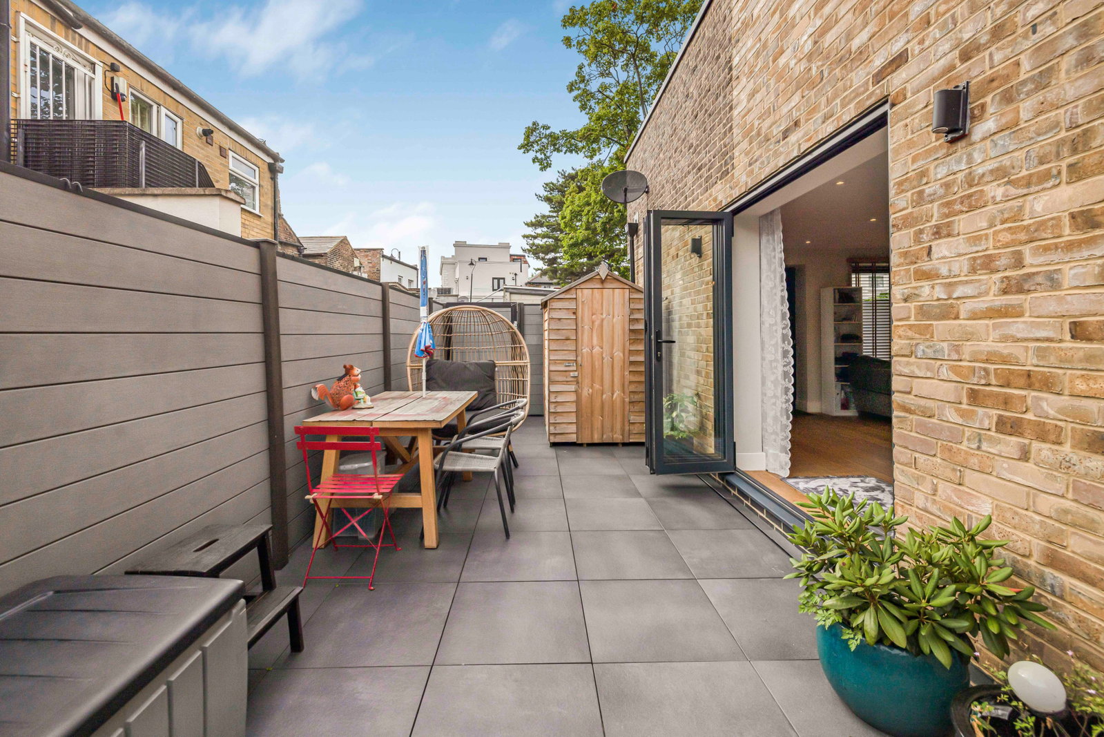 Semi Detached House in London