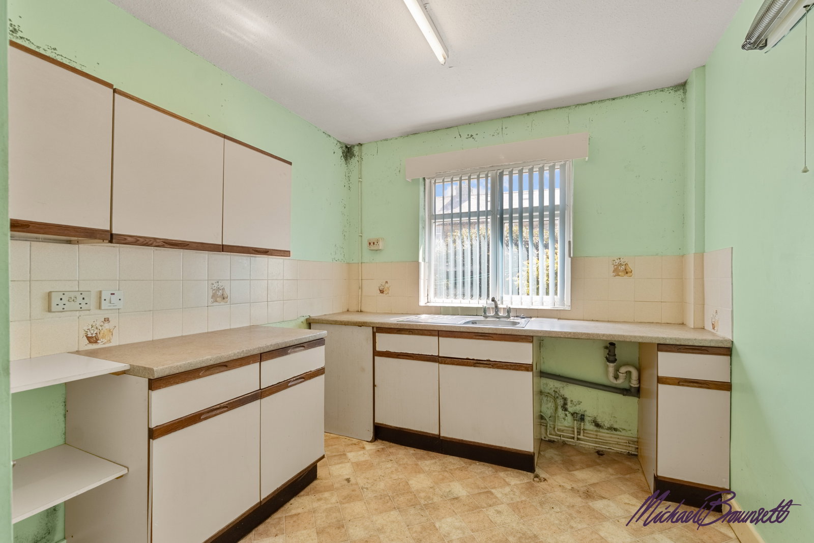 Semi Detached Bungalow in Clayton