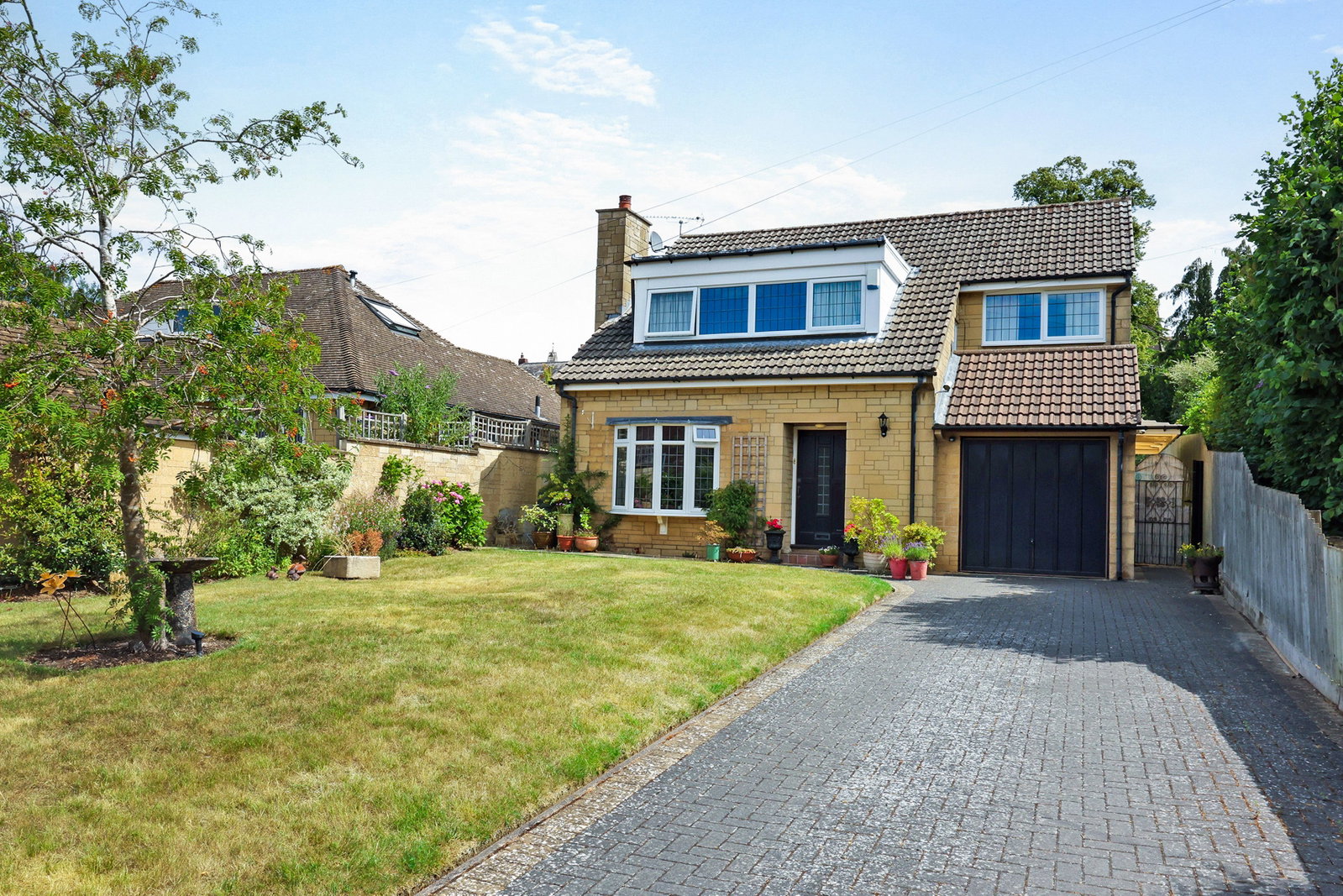 Detached House in Cheltenham