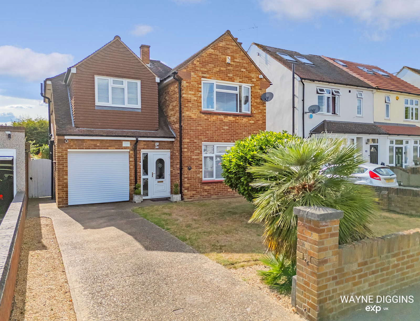 Detached House for sale in Grays, Windsor Avenue, Grays, RM16 2TT