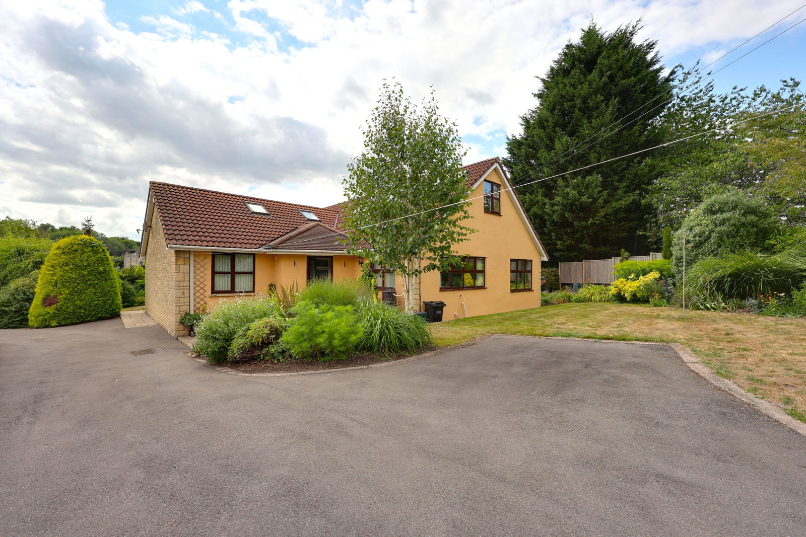 Bungalow in Bristol