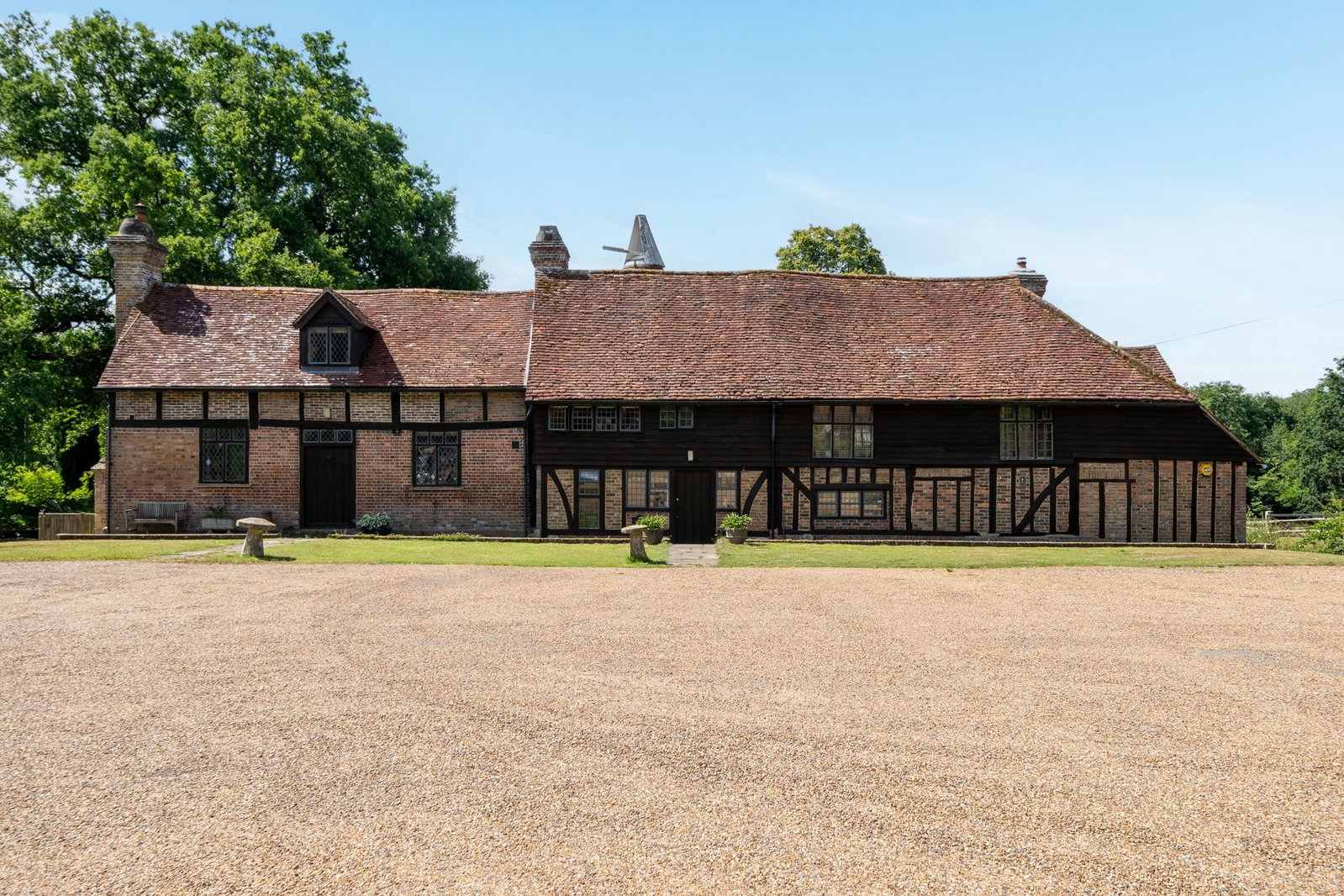 Detached House in East Grinstead