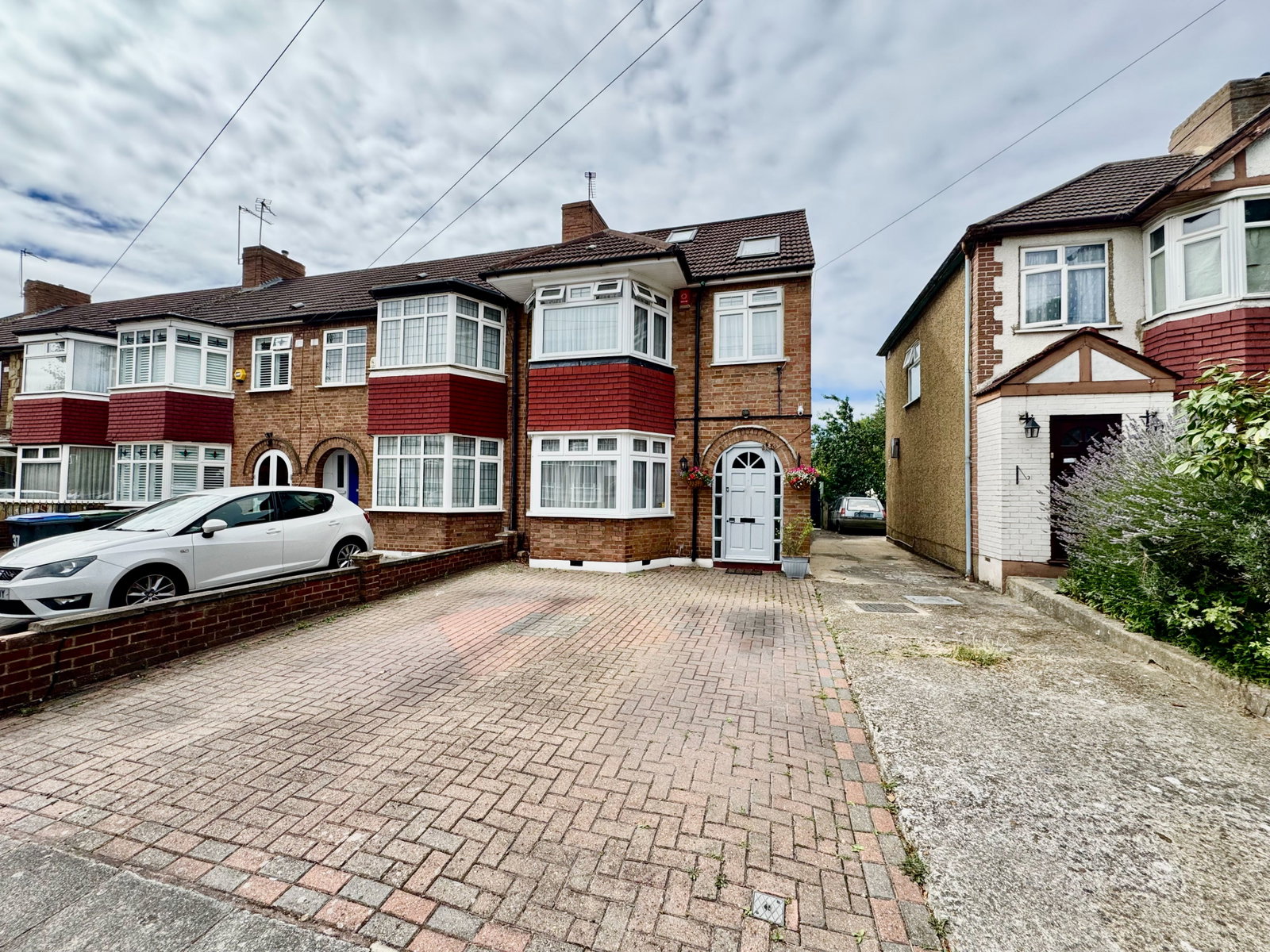 Semi Detached House in London