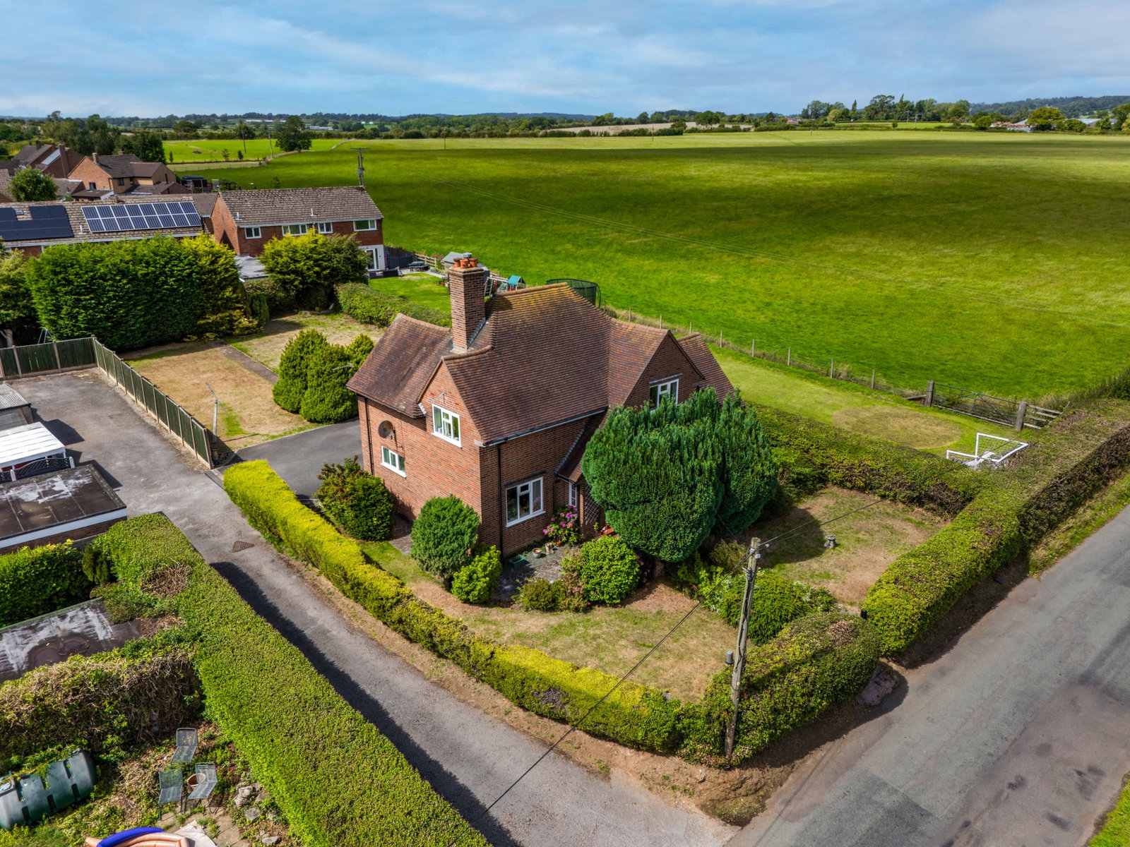 Detached House in Stoke-on-Trent