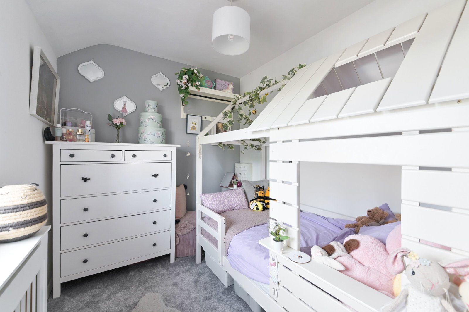 Semi Detached House in Epsom