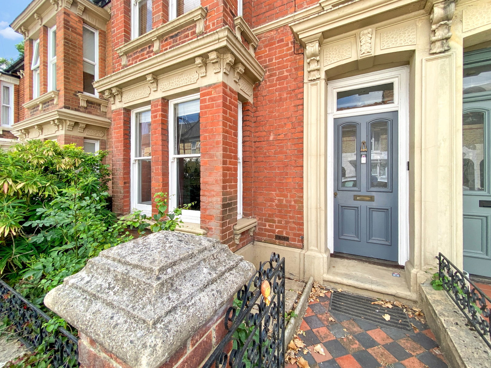 Terraced House in Ashford