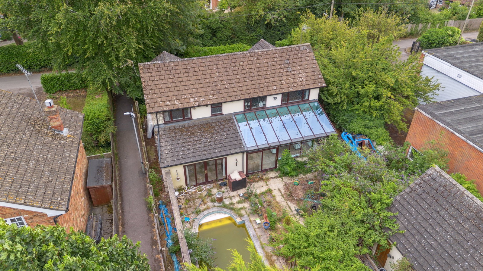 Detached House in Dunstable