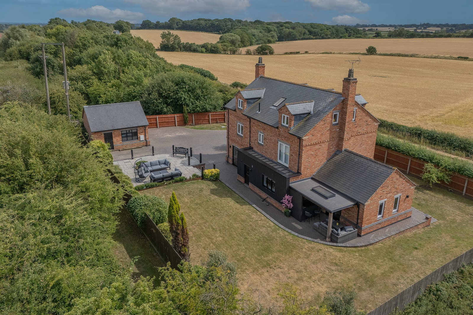 Detached House in Leicestershire
