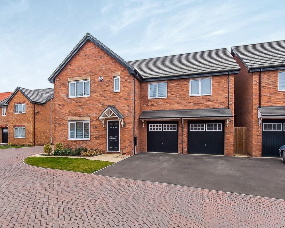 Detached House in Peterborough