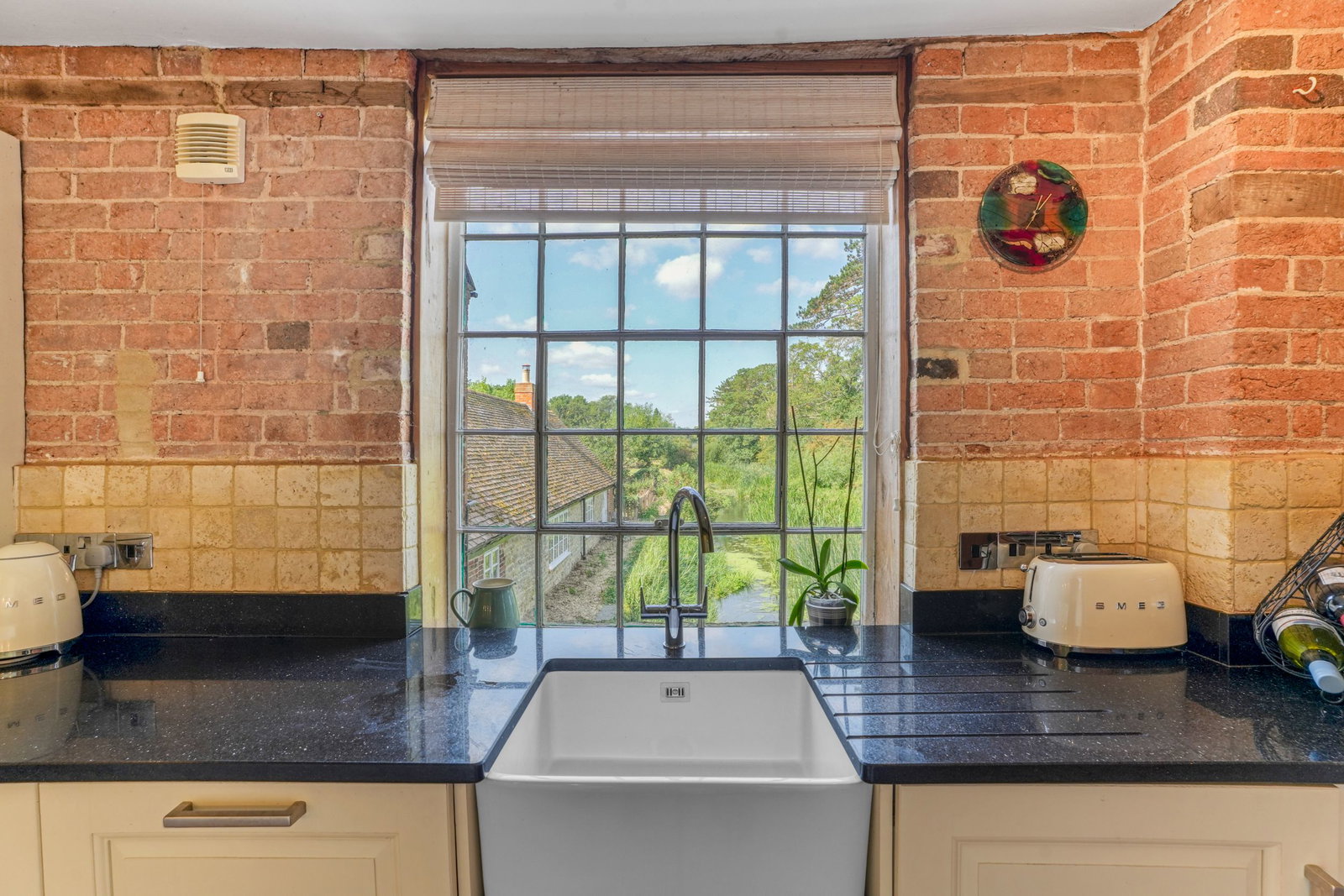 Apartment in Milton Keynes