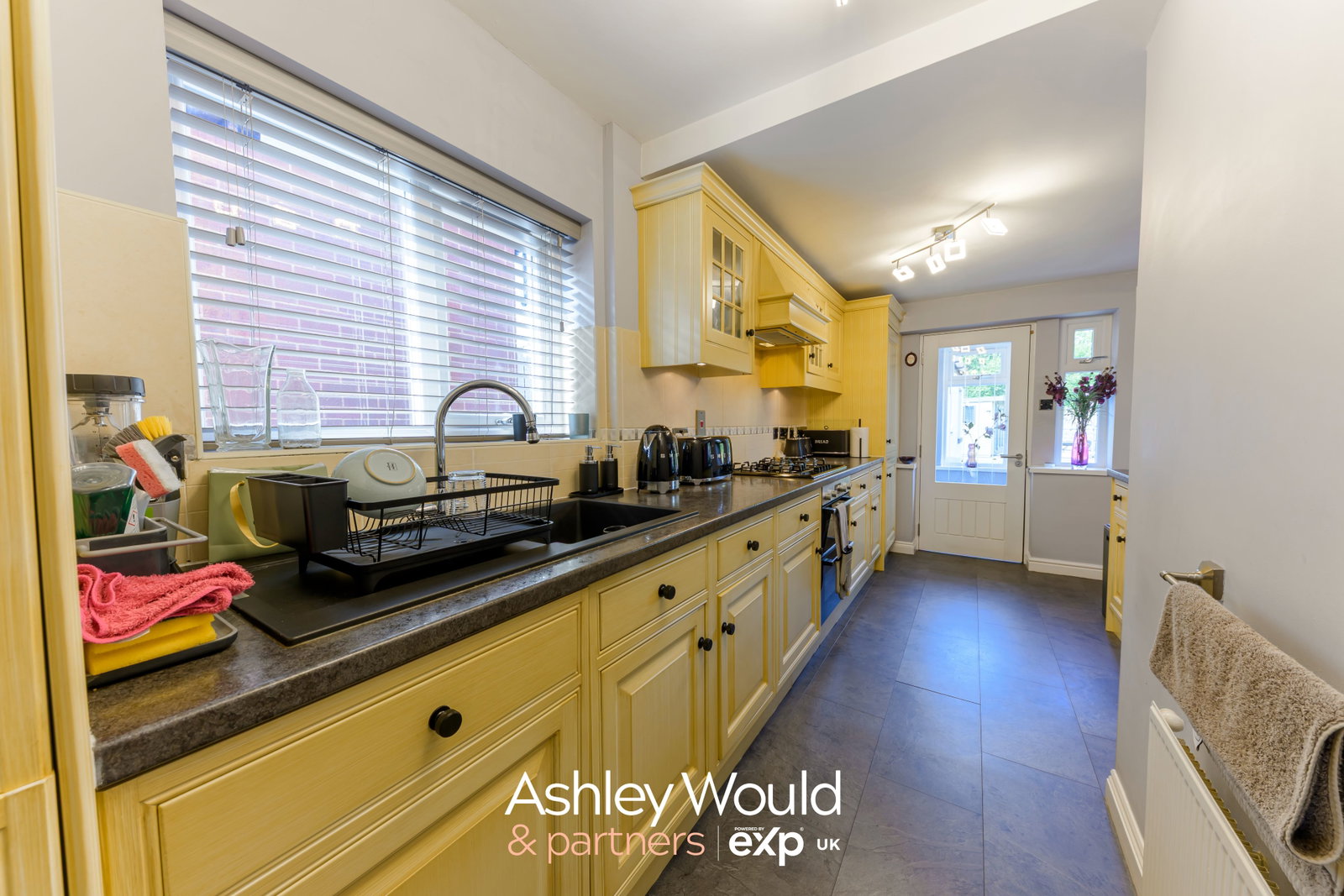 Semi Detached House in Halesowen