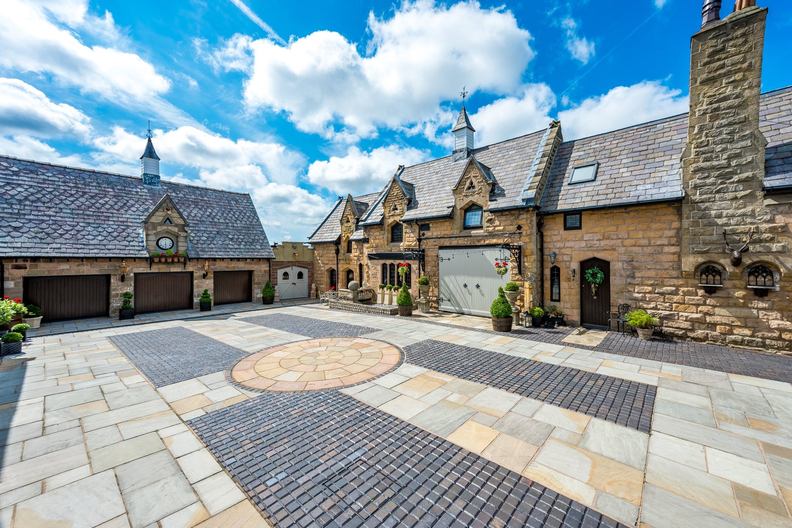 Detached House in Ormskirk