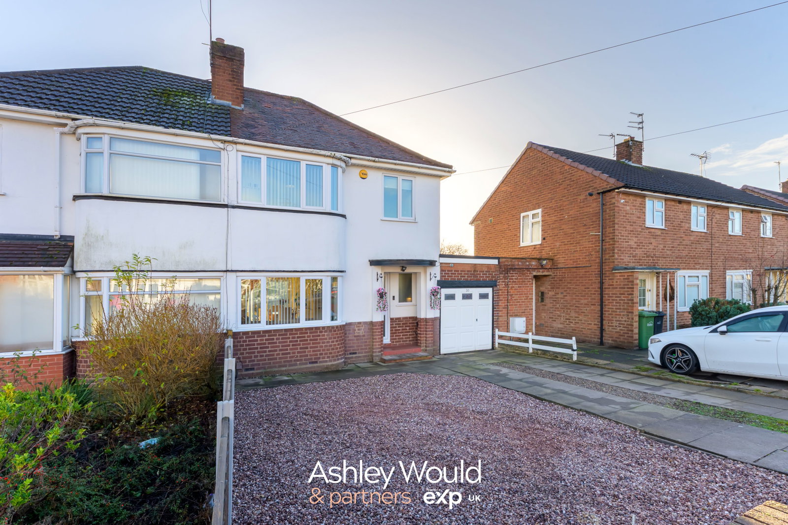 Semi Detached House in Halesowen