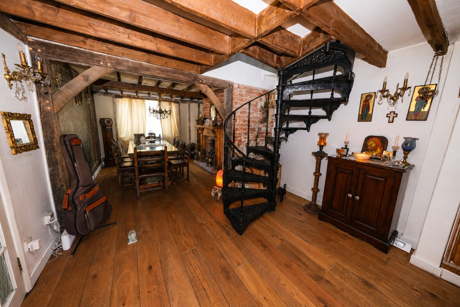 Semi Detached House in Witham 5