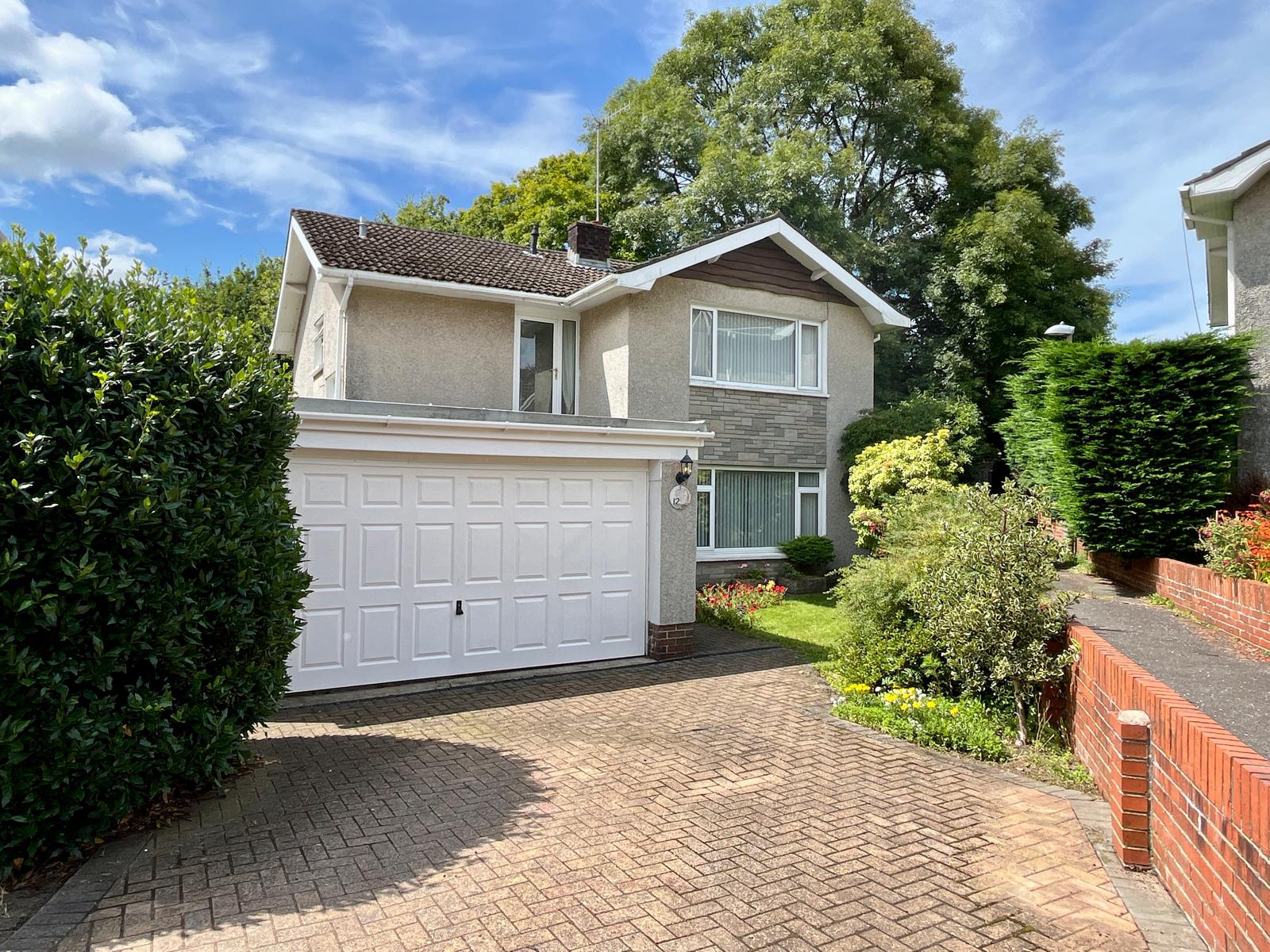 Detached House in Swansea