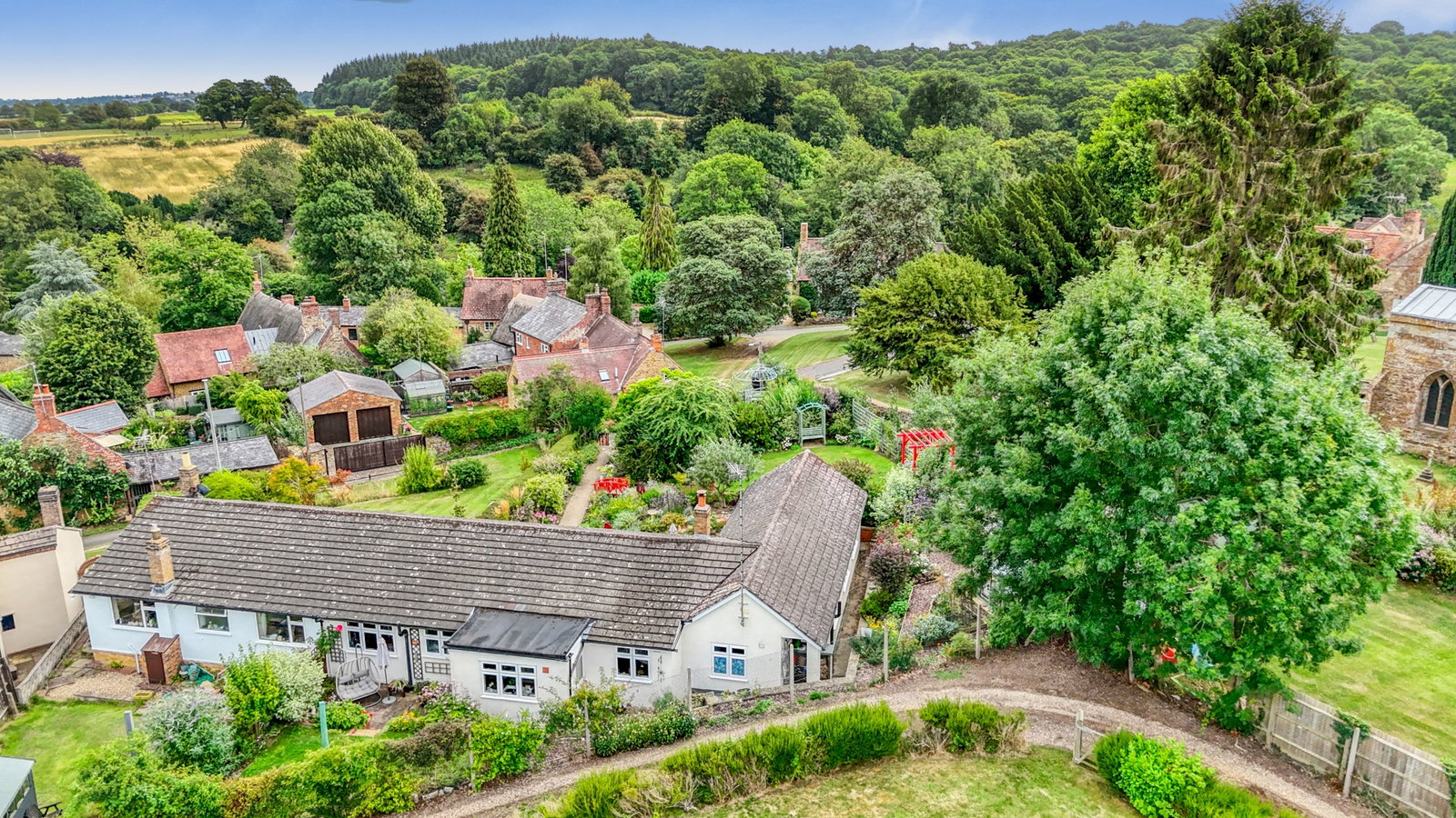 Semi Detached Bungalow in Daventry 2
