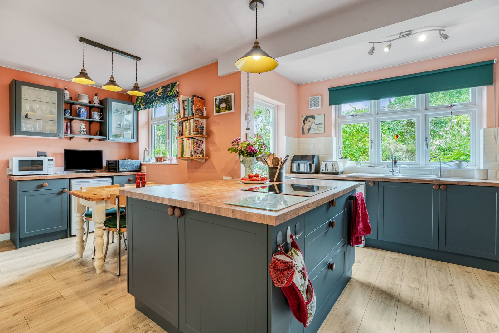 Semi Detached Bungalow in Daventry
