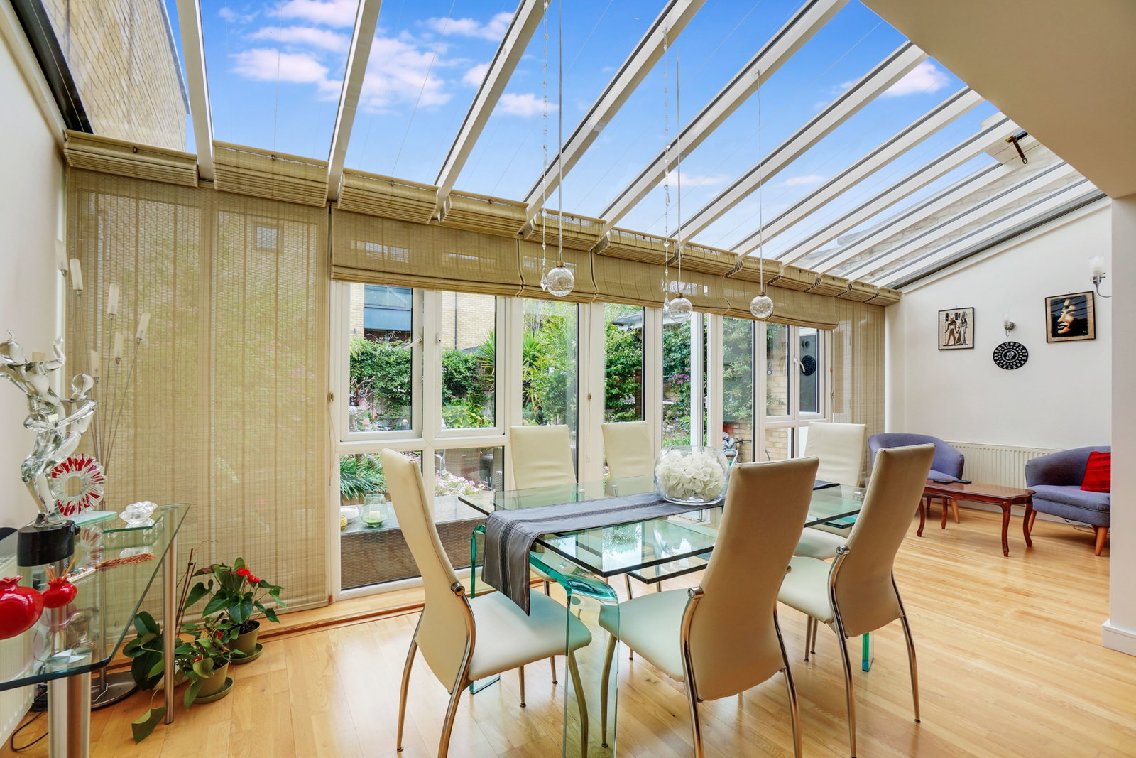 Detached House in Greenhithe