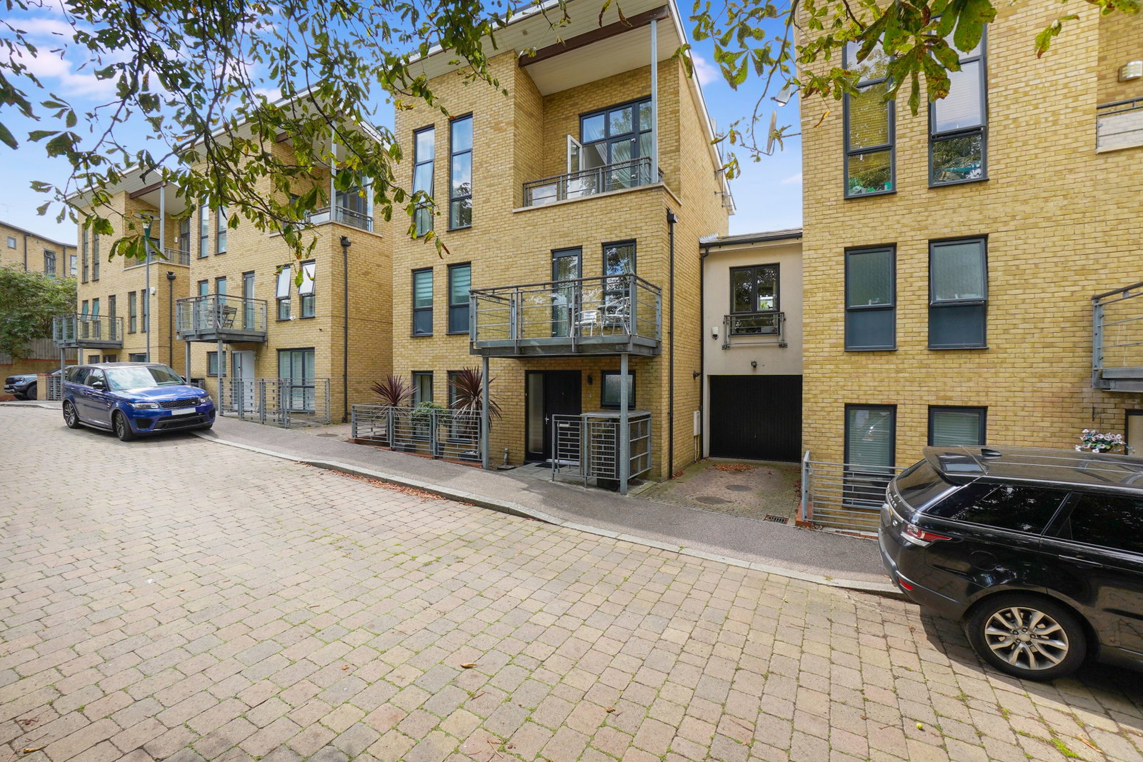 Detached House in Greenhithe