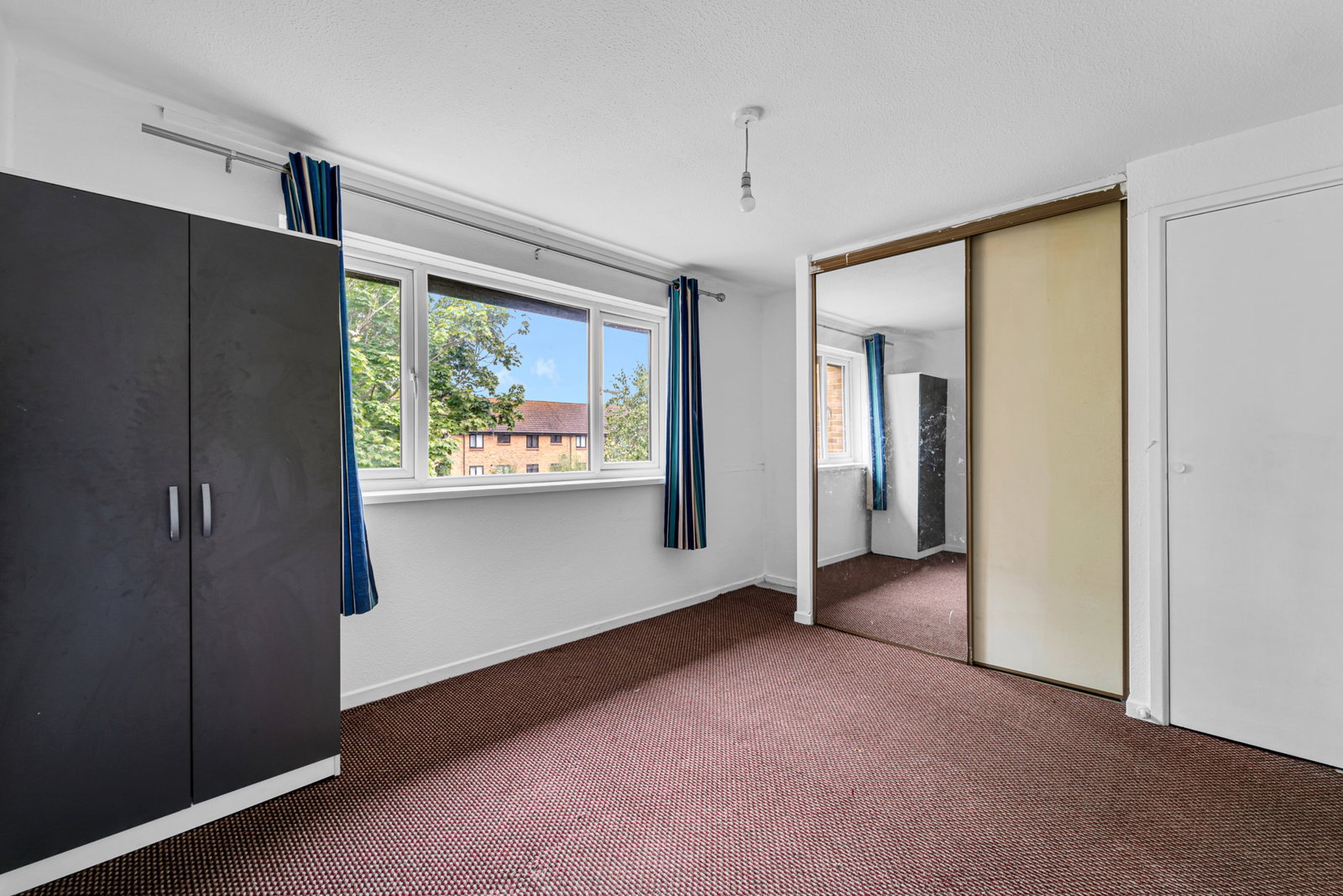 Flat in Feltham