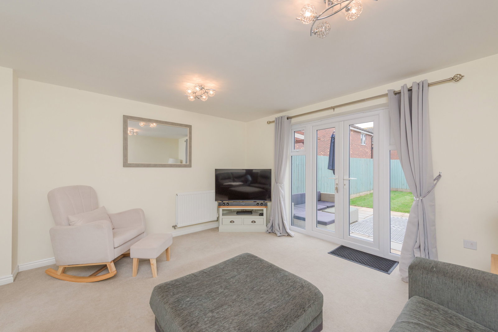 Town House in Burntwood