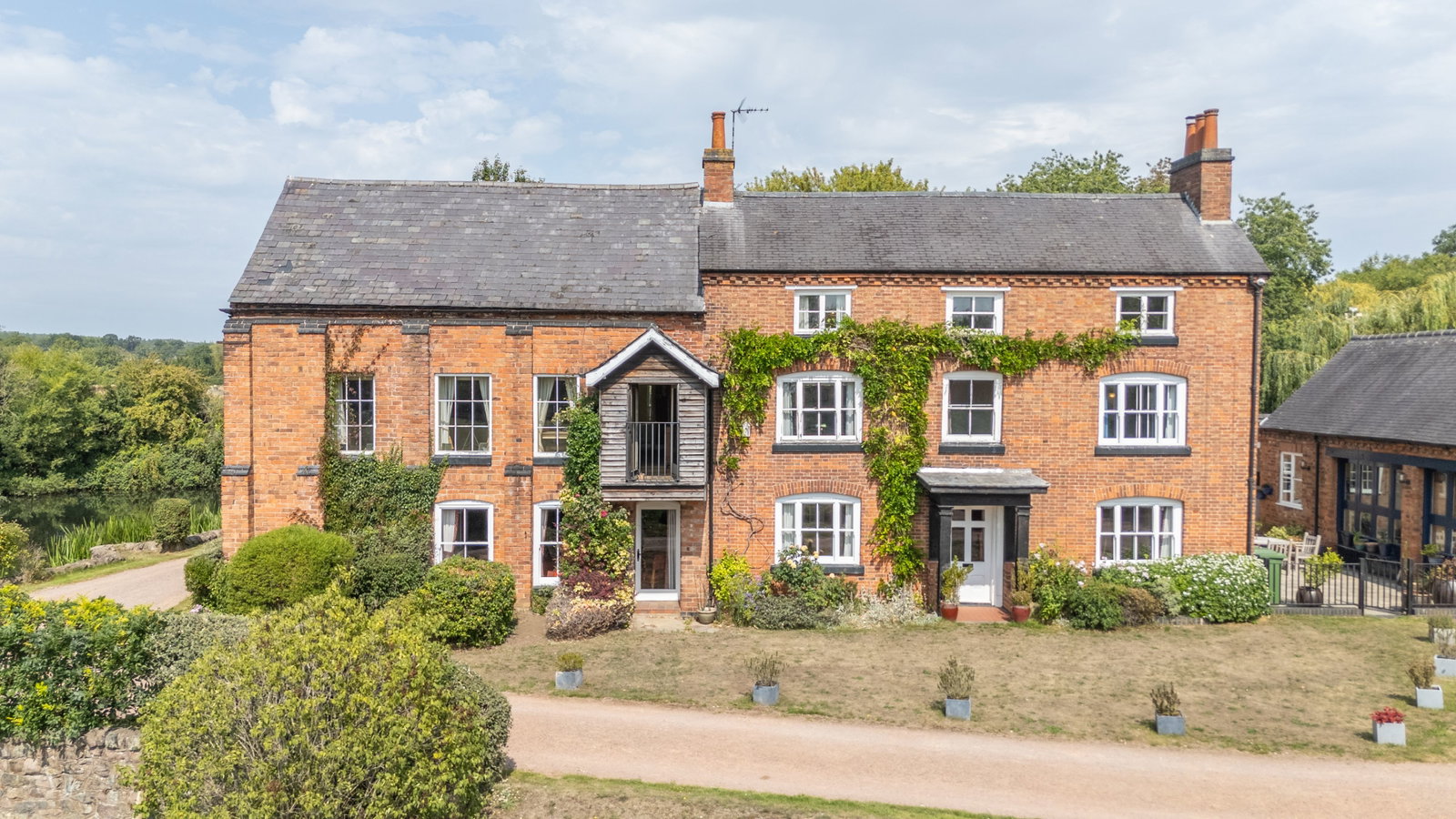 Detached House in Leicester