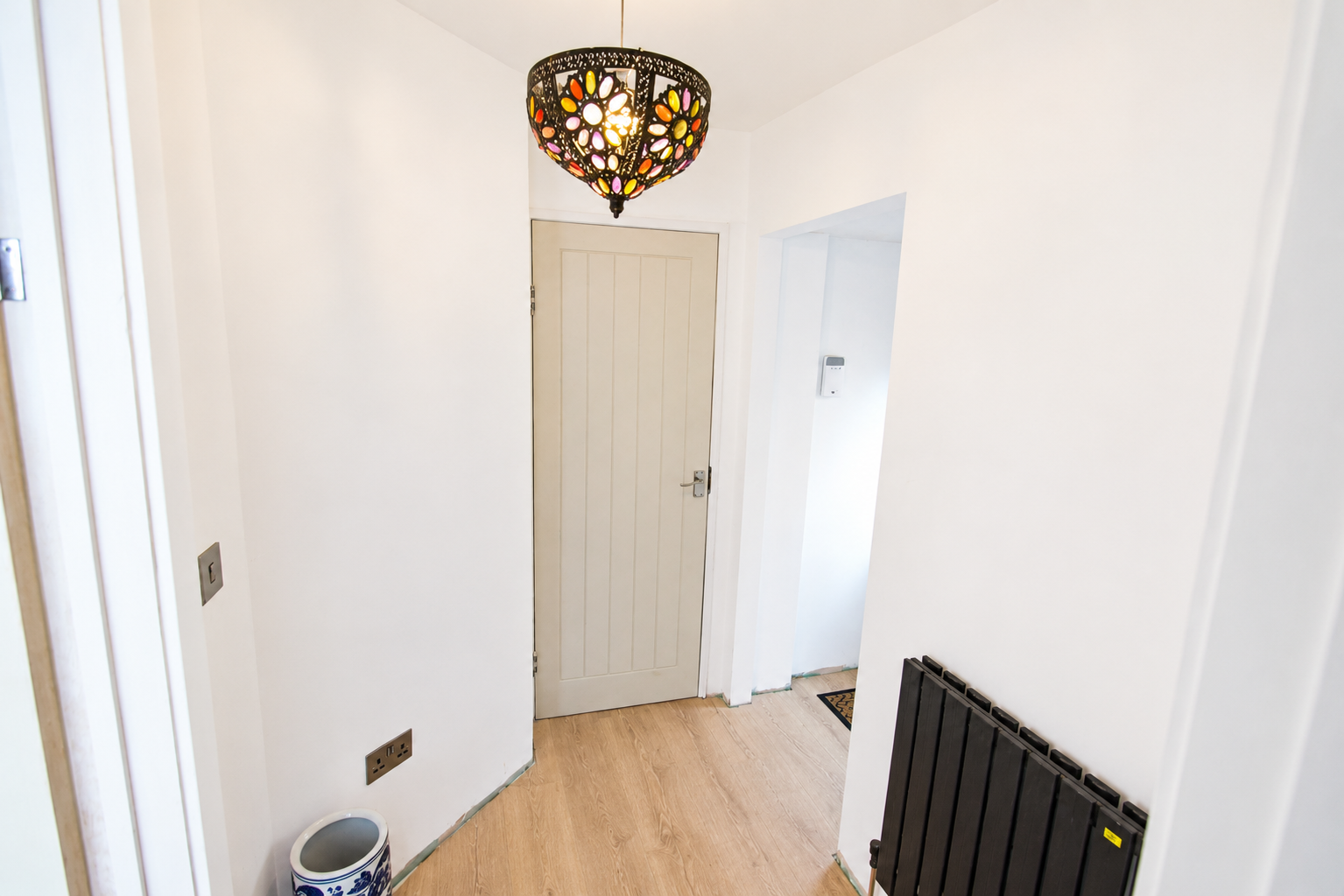 Semi Detached House for sale in Wolverhampton, Meadow Lane, Wombourne, Wolverhampton, WV5 9BU