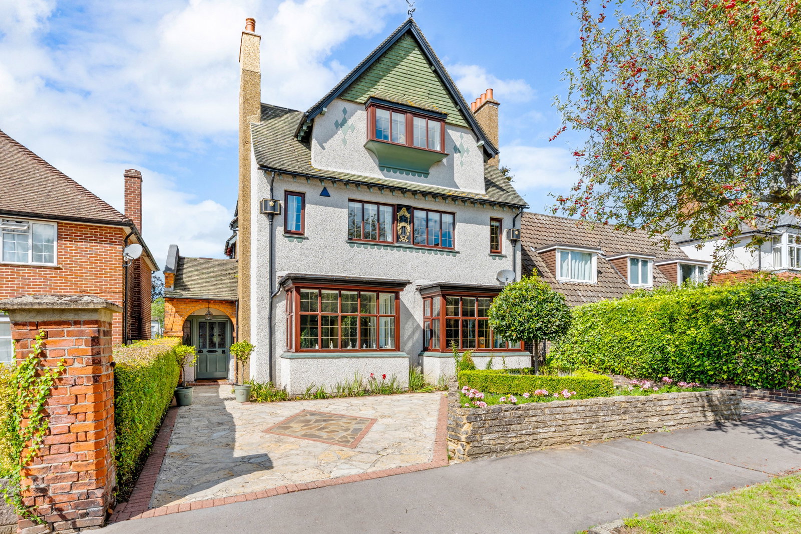 Detached House in South Croydon