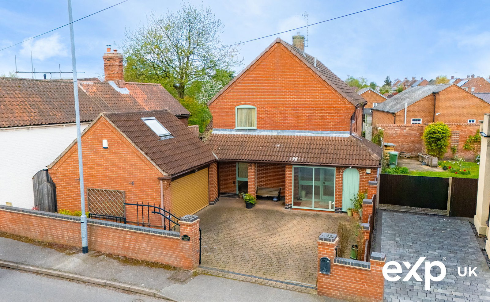 Detached House in Newark