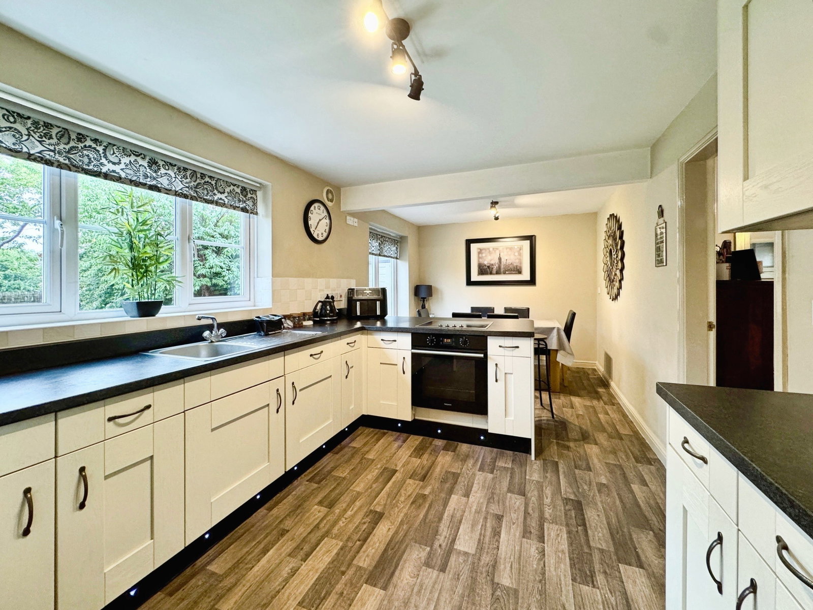 Detached House in Oswestry